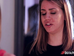 Lamer culo, Rostro sentado, Lesbiana, Al aire libre, Coño, Ducha, Tetas, Mojado