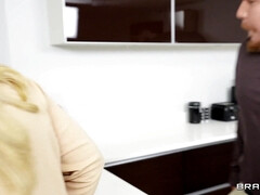 Анальный секс, Жопа, Красотки, Минет, Лизание, Порнозвезда, Киски