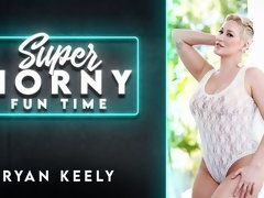 Grote kont, Vingeren, Gapende, Moeder die ik wil neuken, Geschoren, Alleen, Strippen, Webcamera