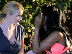 Chica, Británico, Tetona, Ébano, Erótico, Interracial, Mamá, Mojado