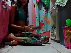 Красотки, Подглядывание