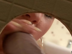 お尻, ブロンド, フェラチオ, イく瞬間, のぞき穴, 一人, フェラする, 濡れ
