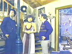 Gros seins, Blonde, Brunette brune, Érotique, Hard, Lesbienne, Suédoise, Plan cul à trois