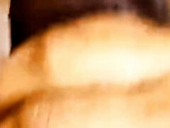 18 jahre, In den arsch, Arsch, Schönheit, Fussjob, Handjob, Indisch, Ehefrau