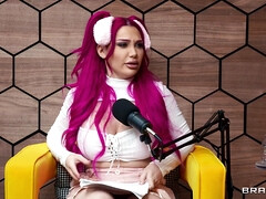 Cul, Gros cul, Grosse bite, Gros seins, Béant, Interracial, Maman, Plan cul à trois