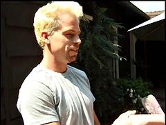 Corridas, Sexo duro, Madres para coger, Al aire libre, Piscina, Pelirrojo, Montar, Flaco