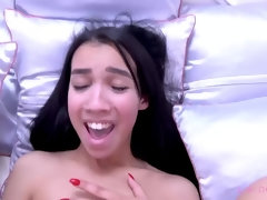 18 años, Culo, Chica, Morena, Tetas naturales, Pequeña, Flaco, Tetas