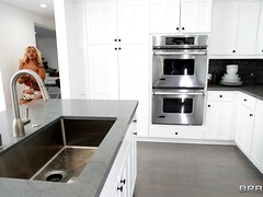 18 jahre, Arsch, Tussi, Grosser arsch, Grosser schwanz, Blasen, Hardcore, Muschi