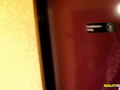 素人, 美女, 顔射, 淫乱熟女, ハメ撮り, 公共, ヤリマン, 長身