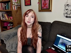 美女, デカチン, イギリス人, フェムドム, ヒール, 下着, 赤毛, タトゥー