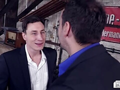 Grote lul, Blond, Duits, Hd, Vrijster, Kantoor, Secretaresse, Tatoeage