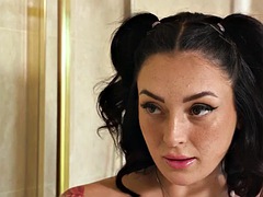 美女, フェティッシュ, 手コキする, ハードコア, マッサージ, オイル, 現実, タトゥー