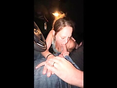 Amateur, Rubia, Mamada, Coche, Pareja, Fiesta, Sexo fuerte, Chupando