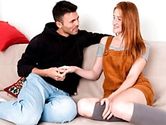 Culo grande, Verga grande, Mamada, Tetas naturales, Pelirrojo, Afeitado, Adolescente, Tetas