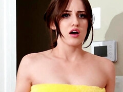 Минет, Брюнетки, Крупный план, Милф, Киски, Мачеха, Молоденькие, Втроем