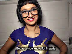 18 летние, Любители, Большая жопа, Большие сиськи, Член, На публике, Молоденькие, Влажная