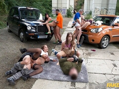 Culo grande, Tetas grandes, Hd, Al aire libre, Fiesta, Público, Gritar, Tatuaje