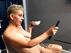 Rubia, Maduro, Madres para coger, Solo