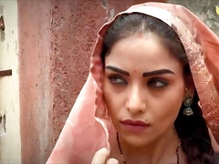 Grote kont, Sperma shot, Handbeurt, Hardcore, Huisgemaakt, Indisch, Natuurlijke tieten, Tieten likken