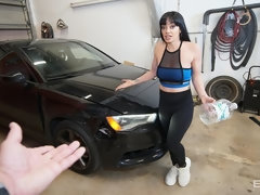 Grosser arsch, Blasen, Hundestellung, Handjob, Hardcore, Milf, Pov, Tätowierung