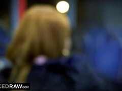 Stellung 69, Schwanz, Frau frau mann, Lecken, Lingerie, Muschi, Rotschopf, Reiten