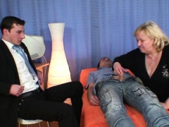 Pijpbeurt, Handbeurt, Rijpe lesbienne, Gezichtspunt