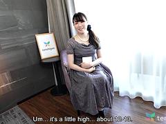 Pummelig, Besamung, Spermaladung, Hausfrau, Japanische massage, Rasiert, Titten, Spielzeuge