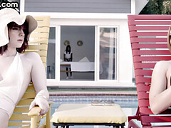 18 años, Anal, Mamada, Garganta profunda, Abierta, Transexual, Adolescente, Trio