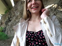 Éjaculer dans la bouche, Tir de sperme, Queue, De plein air, Pov, Public, Adolescente, Nénés