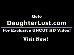 18 ans, Sucer une bite, Fille, Famille, Le plan cul à quatre, Orgie, Tabou, Adolescente