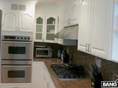 Amateur, Gros cul, Gros seins, Noire, Sucer une bite, Noir ébène, Hard, Rasée