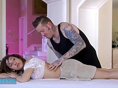 Stunning Kira Perez Goes For A Massage But She Ends Up Riding Johny's Cock