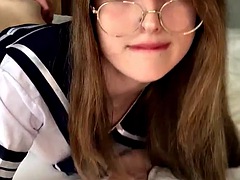 Nana, Grosse bite, Gros seins, Sucer une bite, Collège université, Tir de sperme, Hard, Nénés
