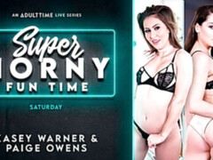 Блондинки, Пальцем, Поцелуи, Лизание, Мастурбация, Стриптизерша, Молоденькие, Сиськи