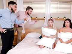 Rubia, Mamada, Estilo perrito, Grupo, Sexo duro, Flaco, Strapon, Adolescente