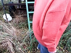 Gros seins, Exhib, Allemand, Humiliation, Nue  à poil, Public, Punition, Fessée