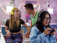 Grosser schwanz, Grosse titten, Blasen, Jungendliche (18+)