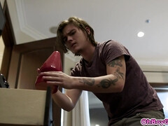 Grosse titten, Kehlenfick, Schwanz, Fingern, Fußfetisch, Hardcore, Küssen, Rotschopf