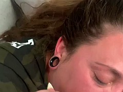 Enthousiasteling, Grote lul, Grote mammen, Zwart, Pijpbeurt, Sperma shot, Zwart, Interraciaal