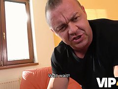 Blondine, Gehörnter ehemann, Tschechisch, Europäisch, Milf, Geld, Natürlichen titten, Pov