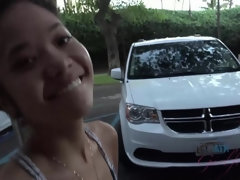 Amateur, Petite amie, Nue, De plein air, Public, Fumer, Voyeur, Mouillée