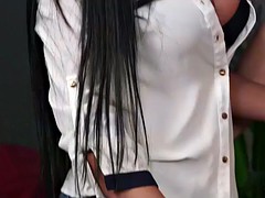 Blonde, Homme nu et filles habillées, Européenne, Fétiche, Groupe, Branlette thaïlandaise, Hd, Suçant