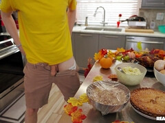 Толстушки, Черные, Измена, Поцелуи, Тощие, Порка, Тату, Жена