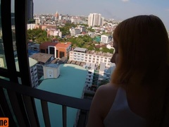 Enthousiasteling, Grote kont, Blond, Pijpbeurt, Man die toekijkt, Sperma shot, Lul, Gezichtspunt