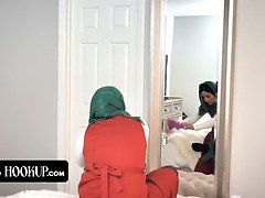 18 jaar, Arabisch, Sperma shot, Hd, Monster, Kut duiken, Rijden, Tiener
