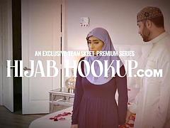 Grote lul, Grote mammen, Kwartet, Groepseks, Vriendin, Hardcore, Rijpe lesbienne, Tieten likken