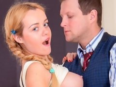 Beautiful big-bottomed amateur wife Julia Blair cheats on her boyfriend