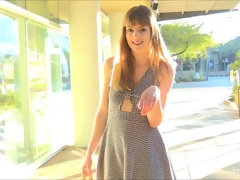 Anal, En gros plan de très près, Robe, Extrême, Béant, Talons, Masturbation, Solo