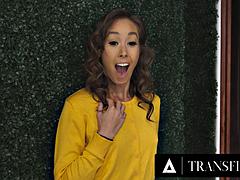 Gorgeous Jade Venus Uses Christy Love Squirting Skills to Water Her Plants