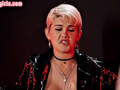 Pijpbeurt, Sperma shot, Erotisch, Homo, Handbeurt, Shemale, Softcore pornografie, Trio